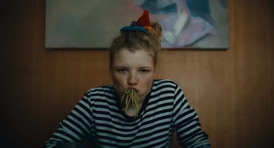 不正常小姐-圖片